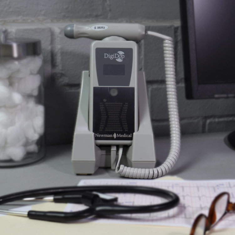 DD-700 Vascular Display Doppler | Newman Medical | Taschenschirme